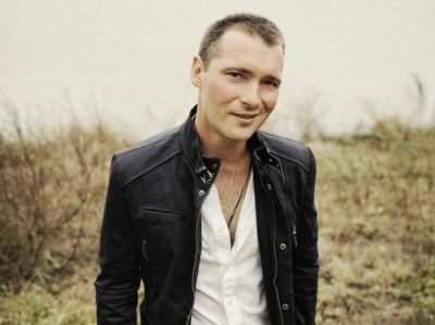 55-2747333-scn040814adam_fct682x511x224.0_t620