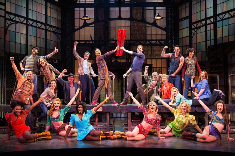 kinky_boots_broadway_71_email-800x533